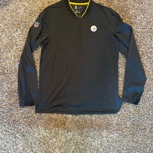 Pittsburgh Steelers quarter zip. Adult small